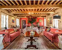 Maison, 738 m²