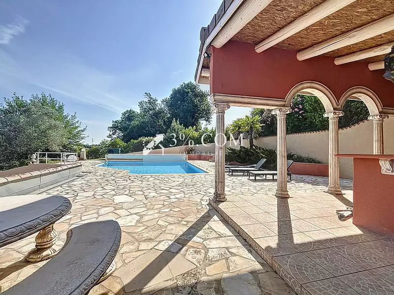 Maison, 182,45 m²
