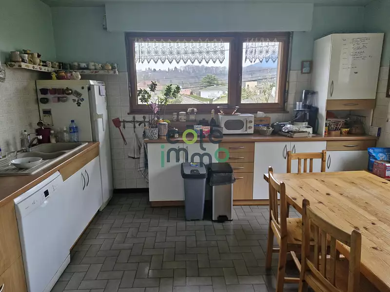 Maison, 215,43 m²