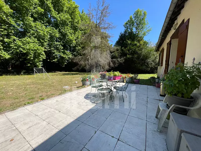 Maison, 162 m²