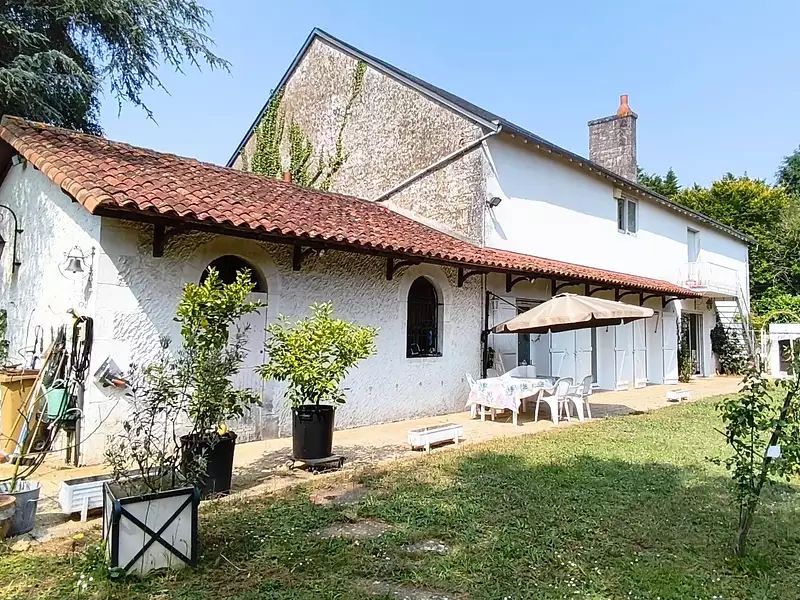 Maison, 316 m²