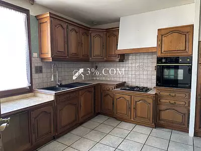 Maison, 639 m²