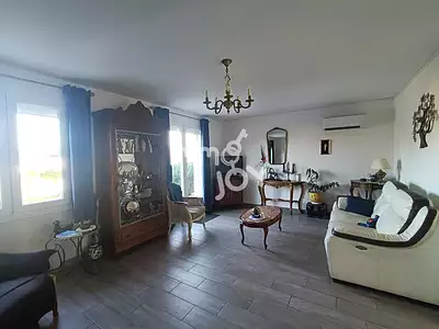 Maison, 213 m²