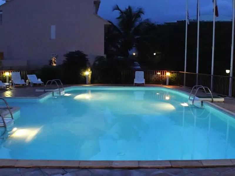 Divers, 60 m²