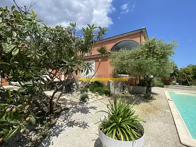 Maison, 174 m²