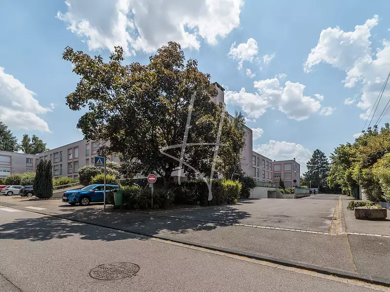 Parking, 12 m²