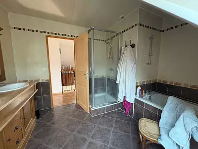 Maison, 164 m²