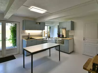 Maison, 220 m²