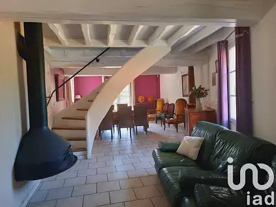 Maison, 221 m²