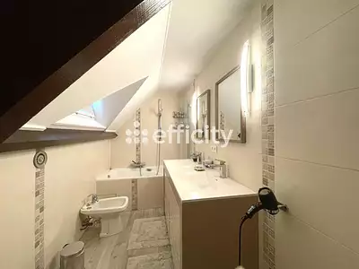 Maison, 130 m²