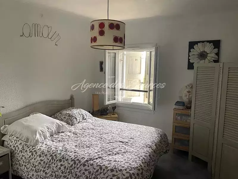 Maison, 267,9 m²