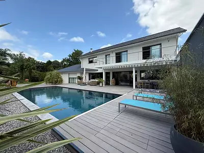 Maison, 202 m²