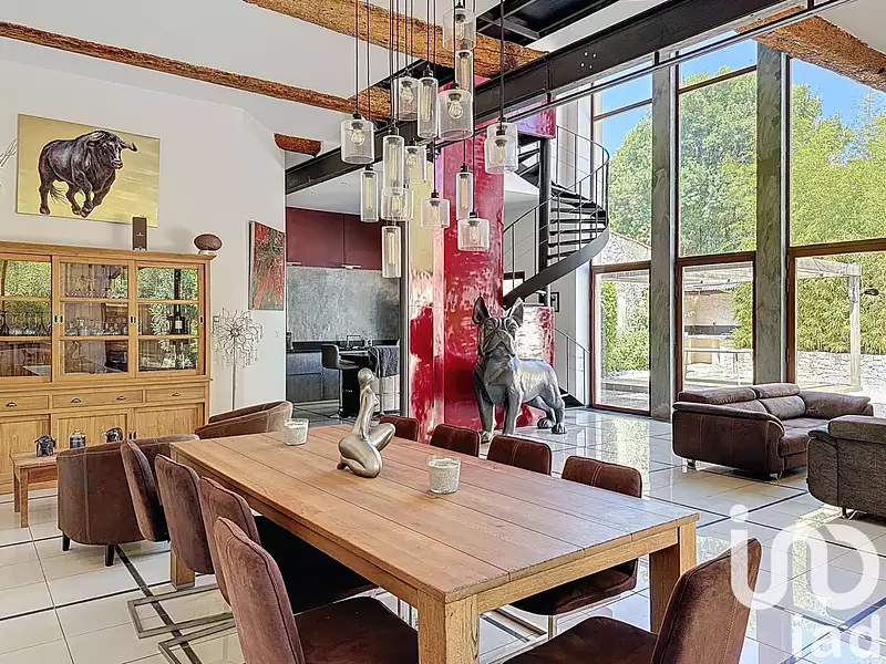 Maison, 185 m²