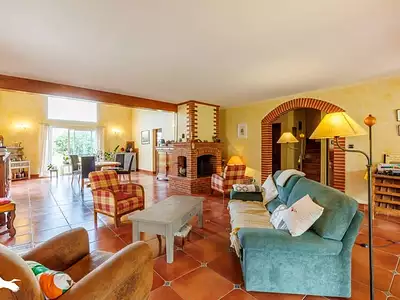 Maison, 306 m²