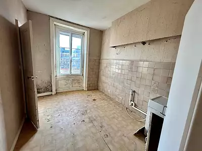 Immeuble, 145 m²