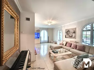 Maison, 160 m²