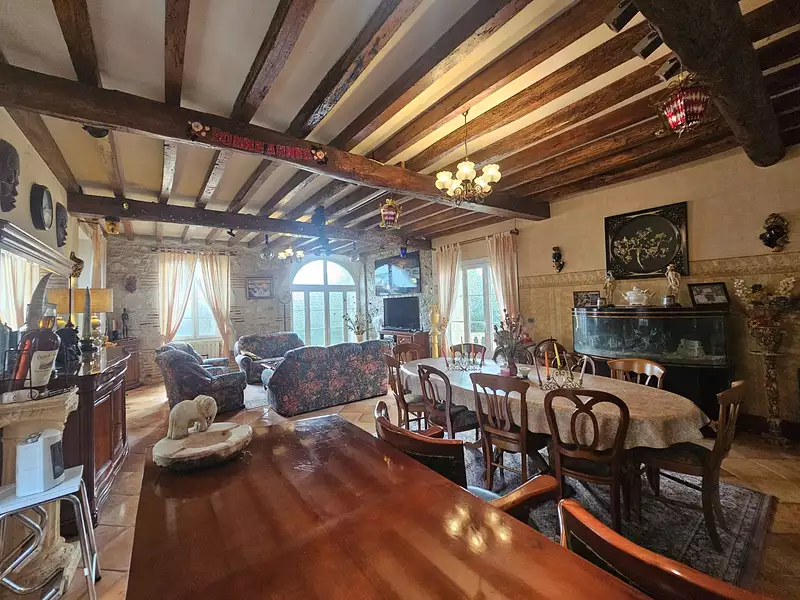 Maison, 310 m²