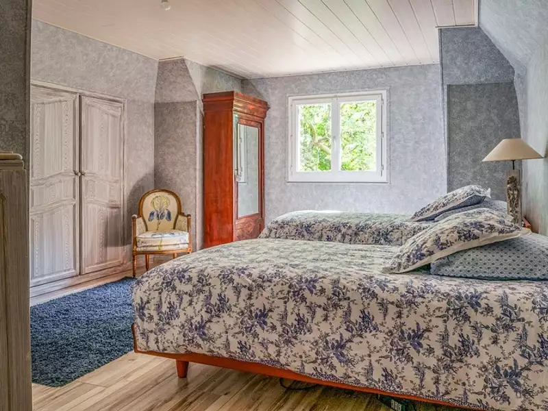 Maison, 335 m²