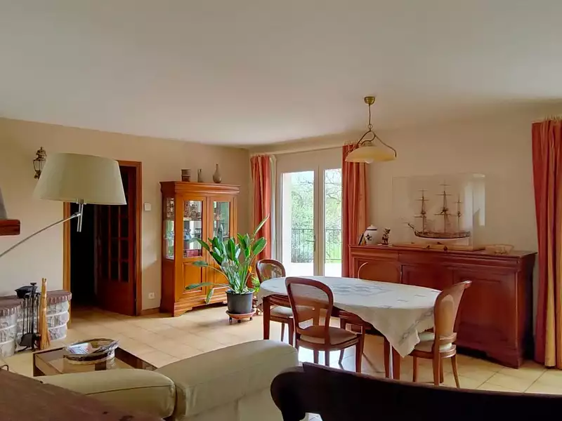 Maison, 140 m²