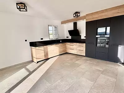 Maison, 230 m²