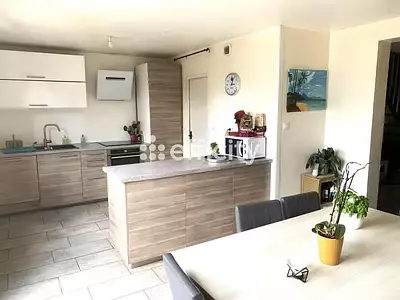 Maison, 92 m²
