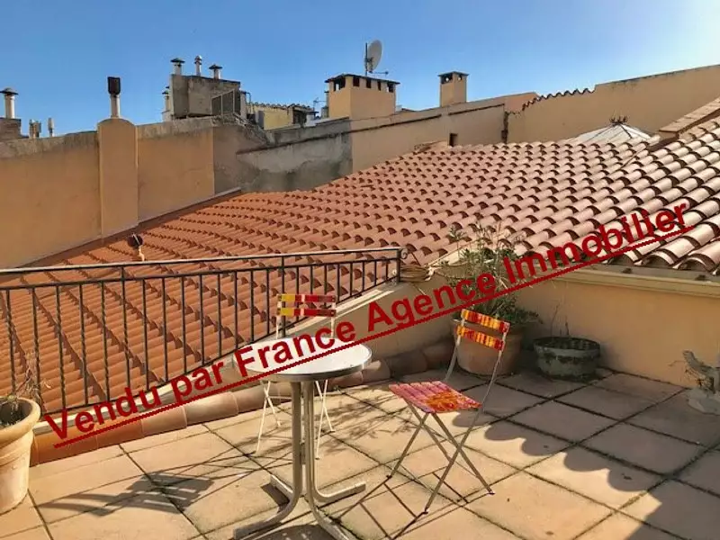 Immeuble, 997,35 m²