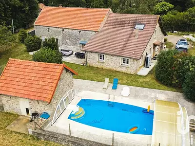 Maison, 298 m²