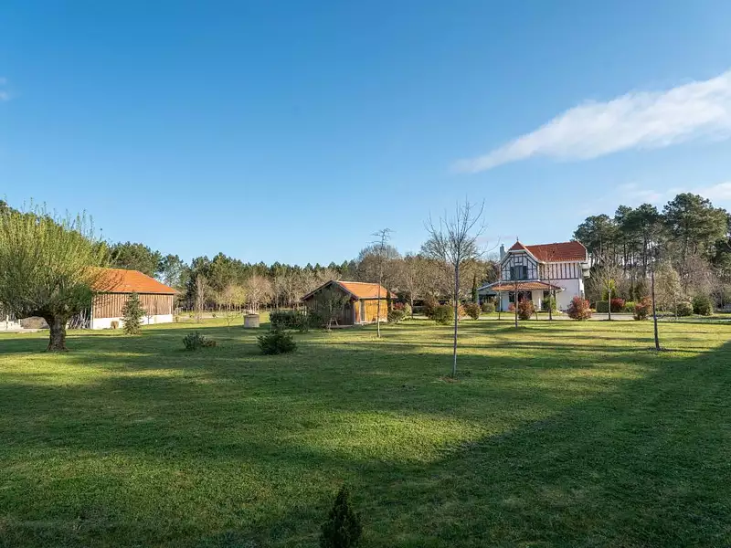 Maison, 162 m²