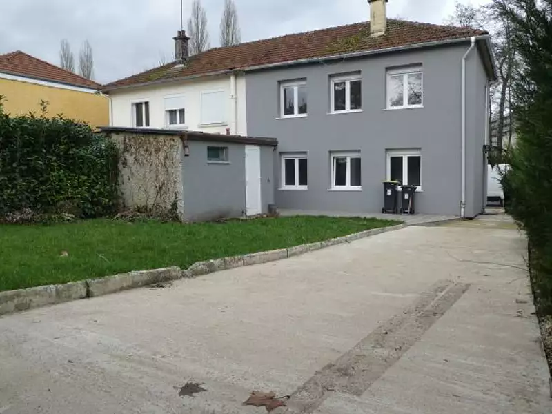Maison, 83 m²