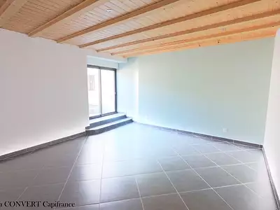 Maison, 211 m²