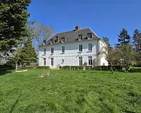 Maison, 375 m²