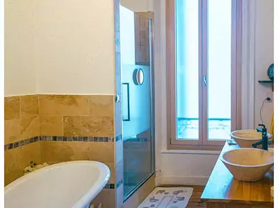 Maison, 198 m²