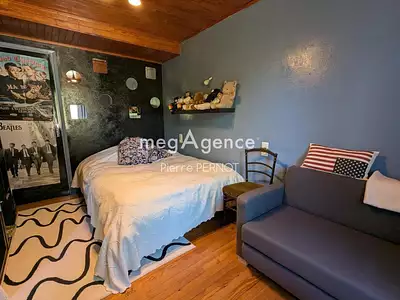 Maison, 251 m²