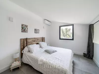 Maison, 220 m²
