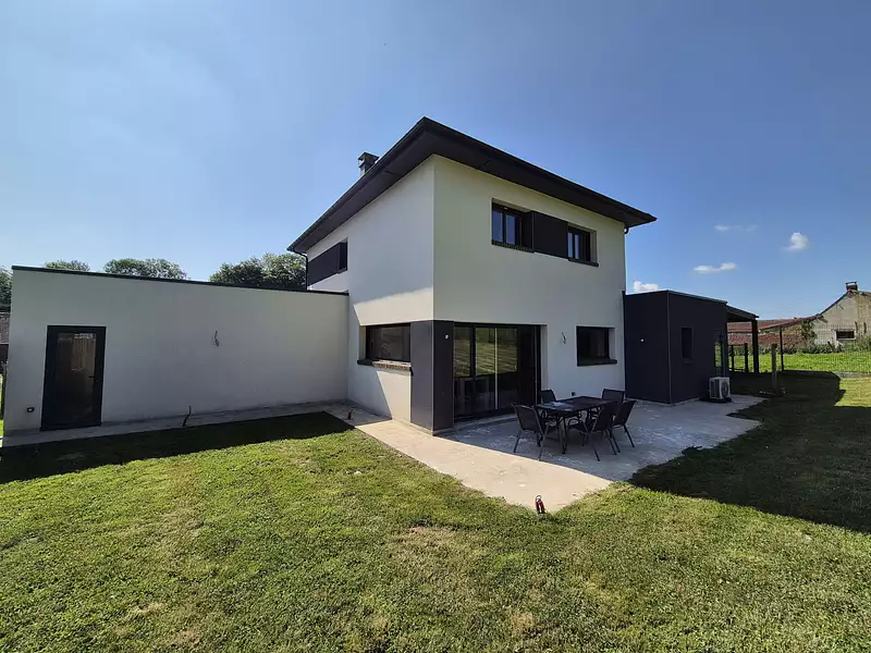 Maison, 145 m²