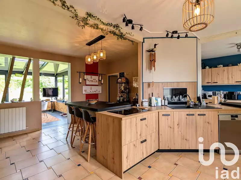 Maison, 230 m²