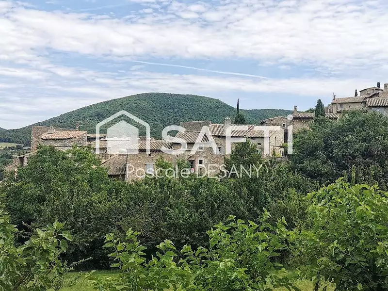 Maison, 245 m²