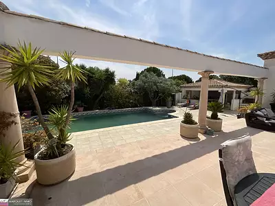 Maison, 214 m²