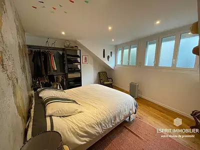 Immeuble, 141 m²