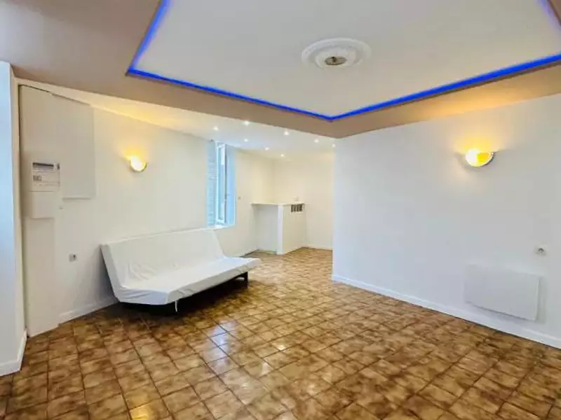 Immeuble, 170 m²