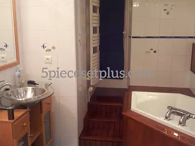 Maison, 600 m²