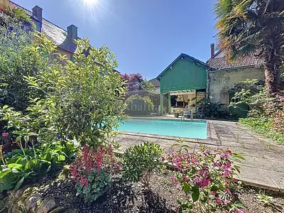 Maison, 445 m²