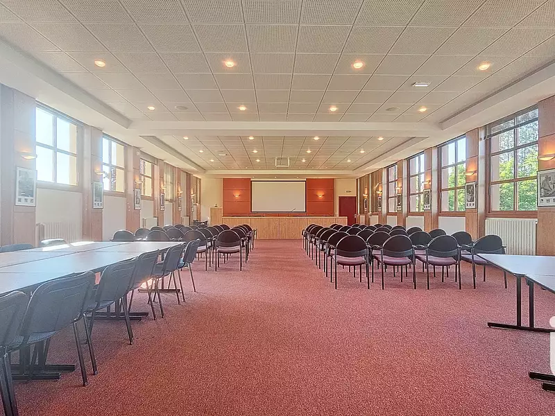 Divers, 900 m²