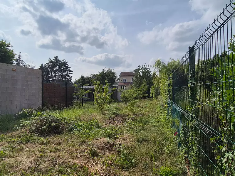 Terrain, 420 m²