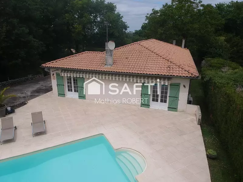 Maison, 152 m²