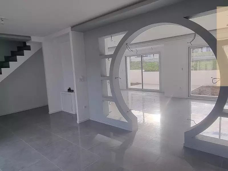 Maison, 142 m²