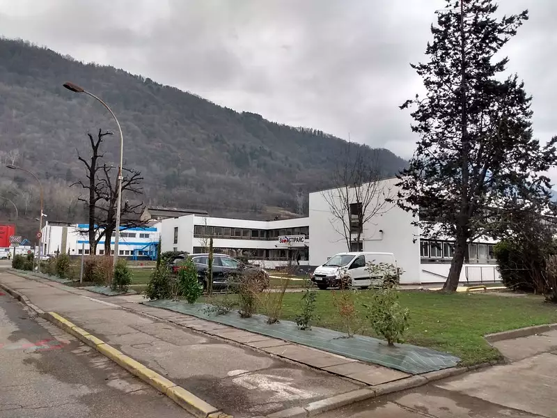 Terrain, 8 000 m²