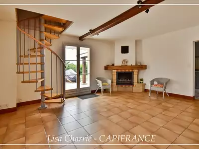 Maison, 295 m²
