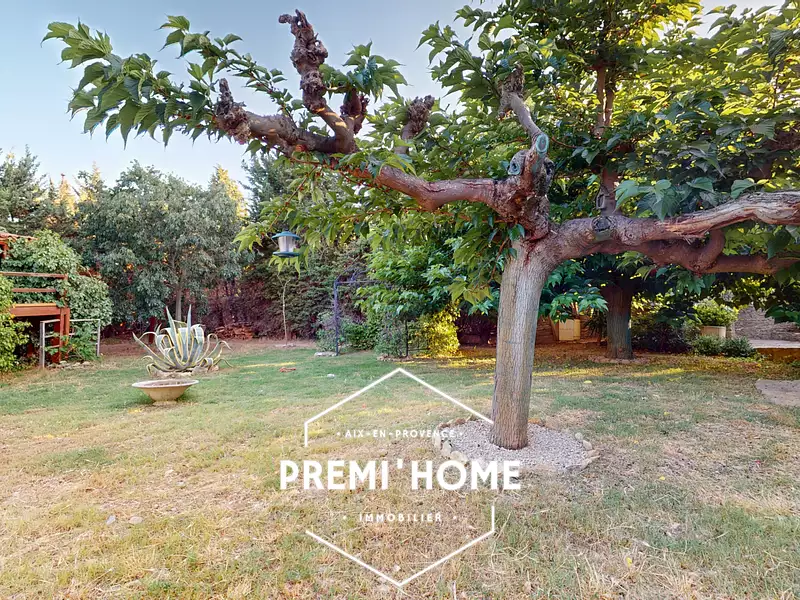 Maison, 211 m²
