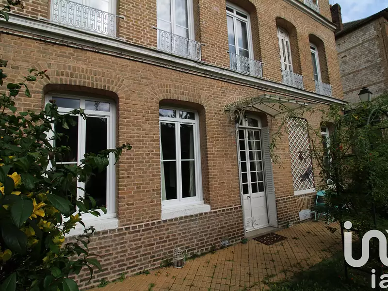 Maison, 209 m²